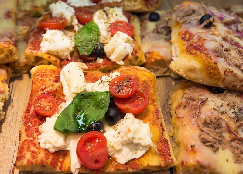 Roman pizza