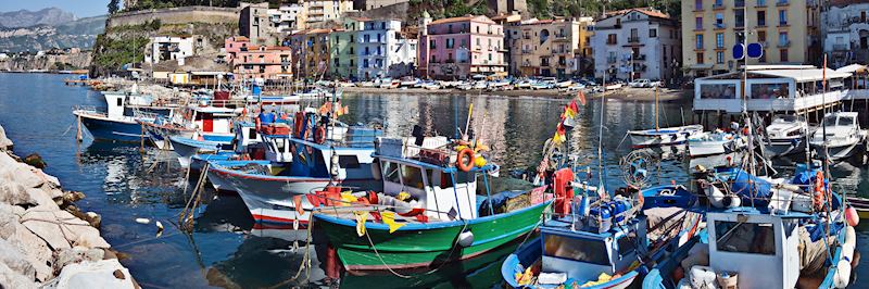 Fishing boats, Sorrento