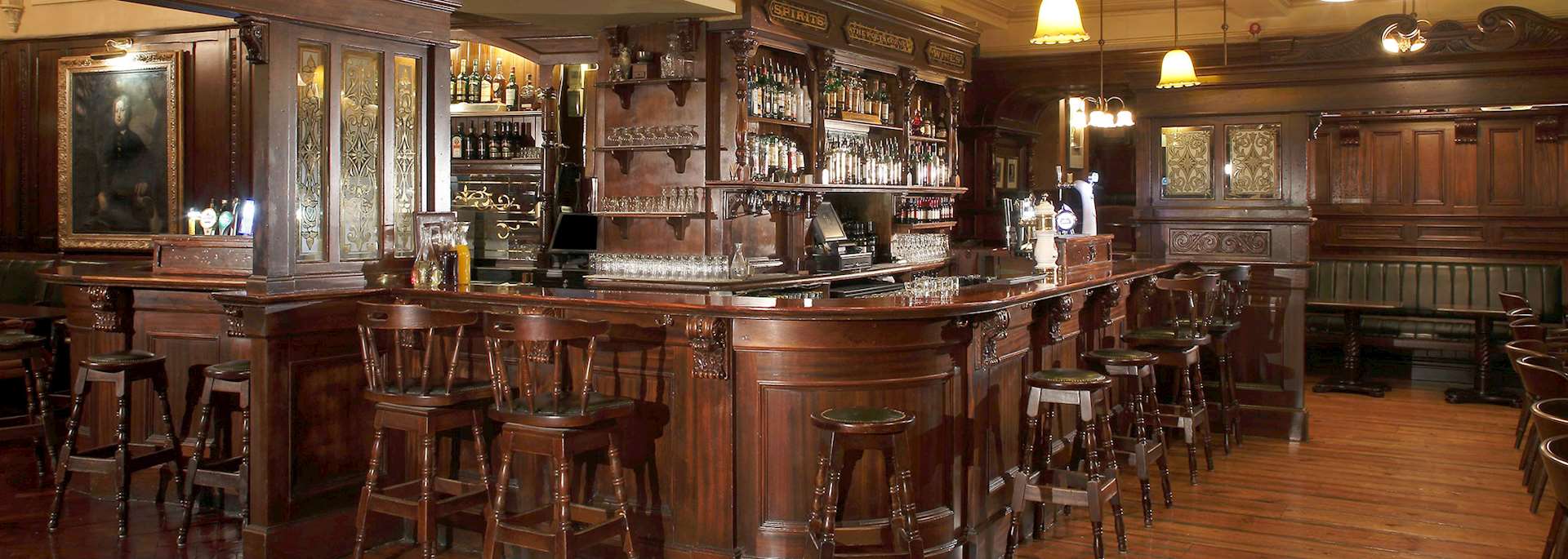 Old Ground Hotel, Ennis