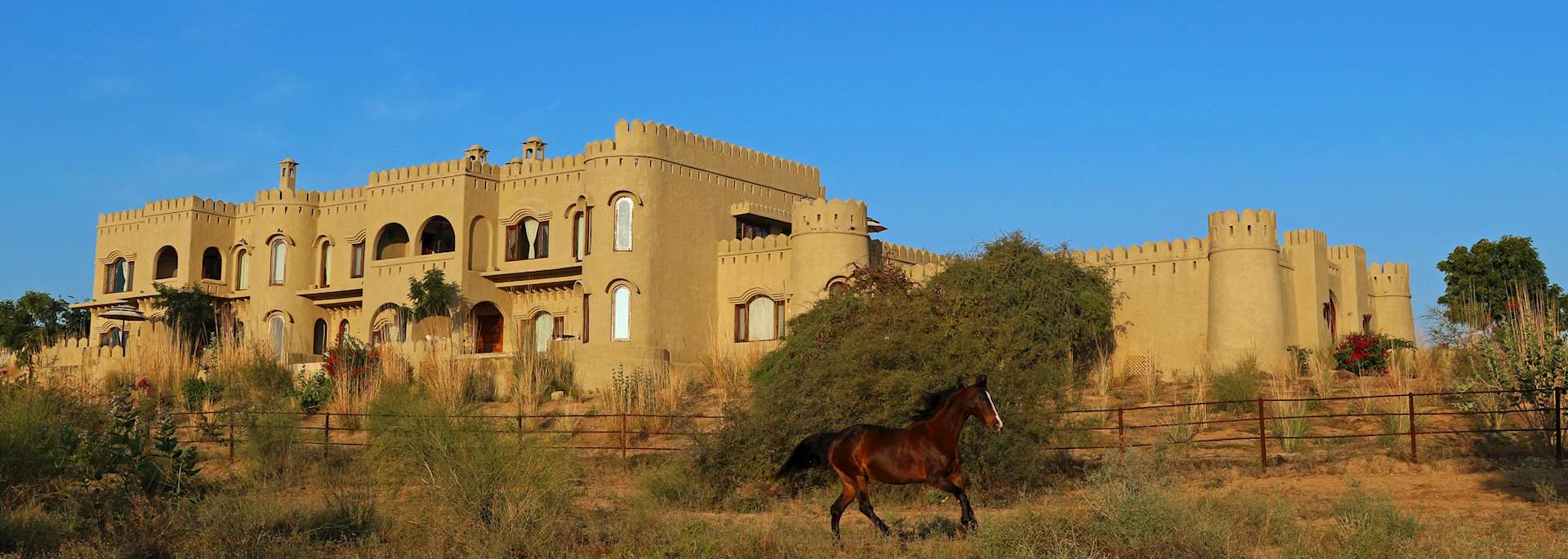 Mihir Garh, Rohet