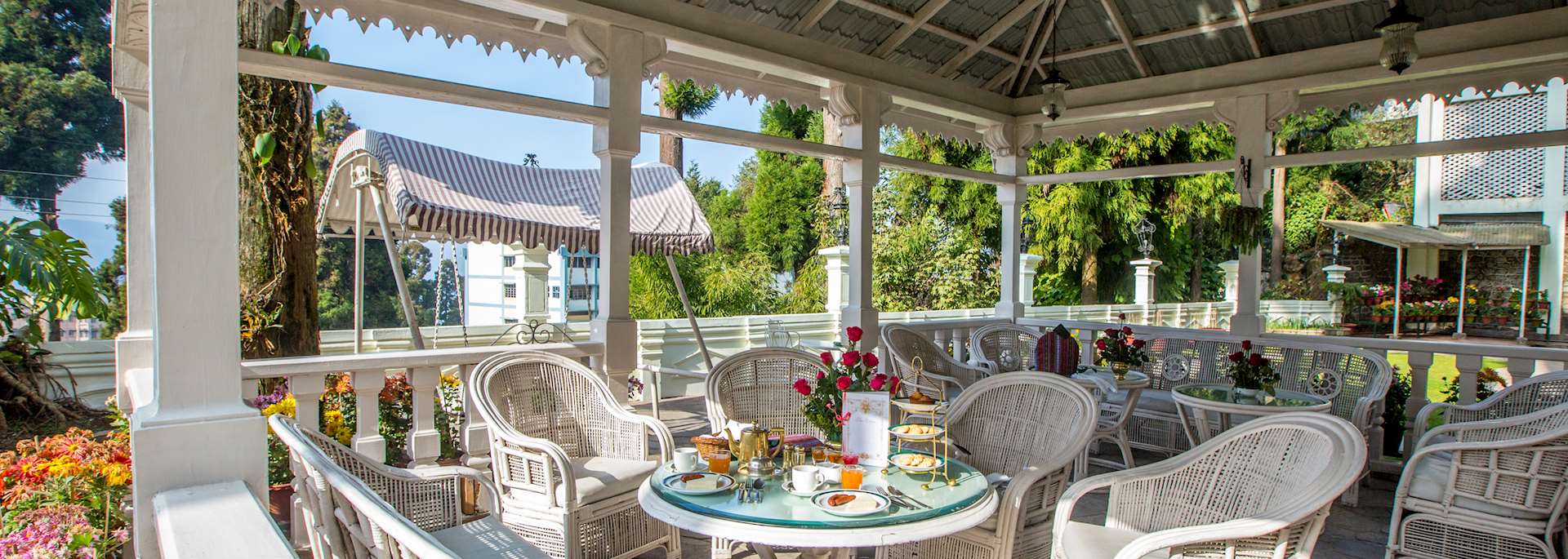 Garden gazebo, New Elgin Hotel