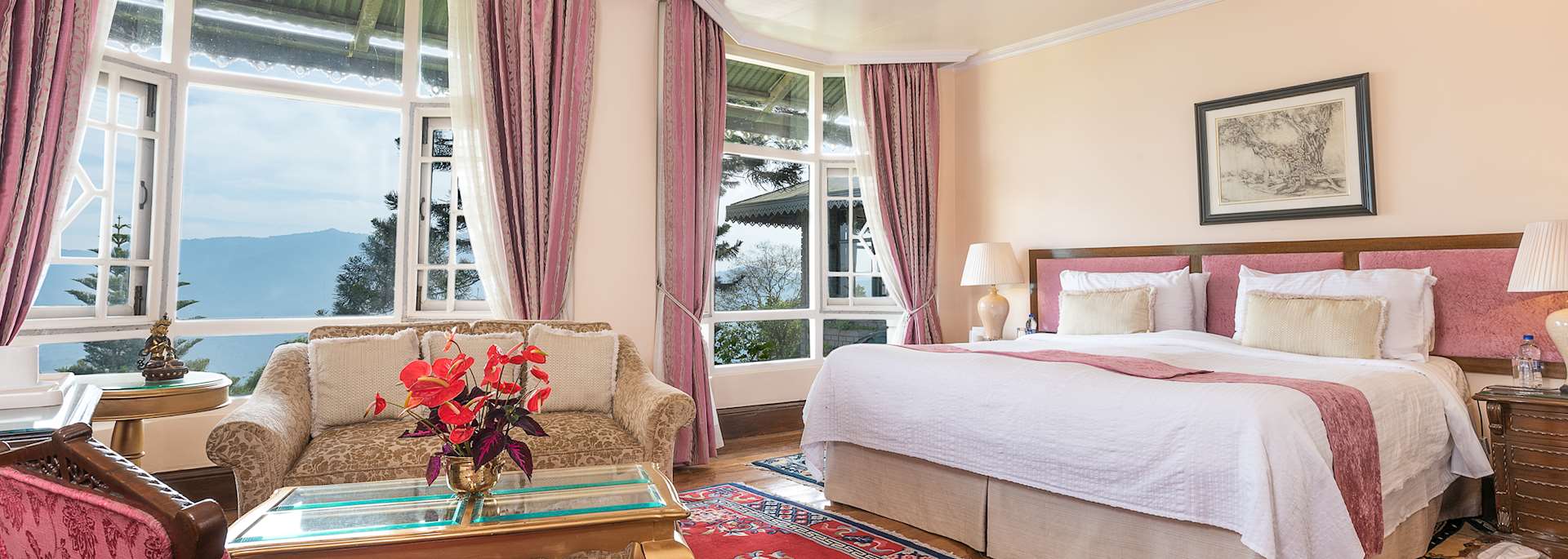 Guest room at The Elgin Silver Oaks