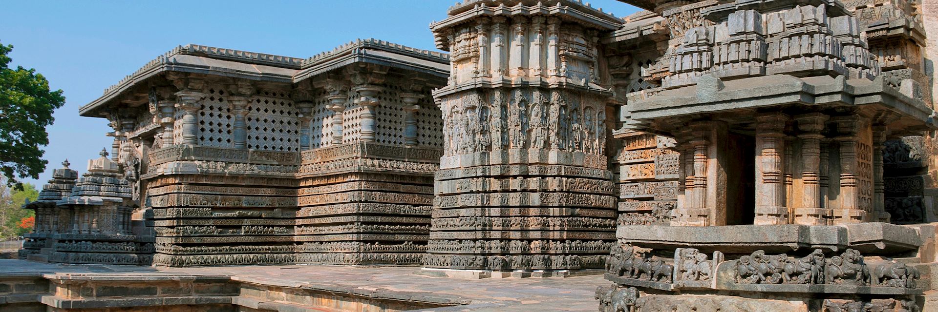 Hoysaleshwara Temple, Halebid