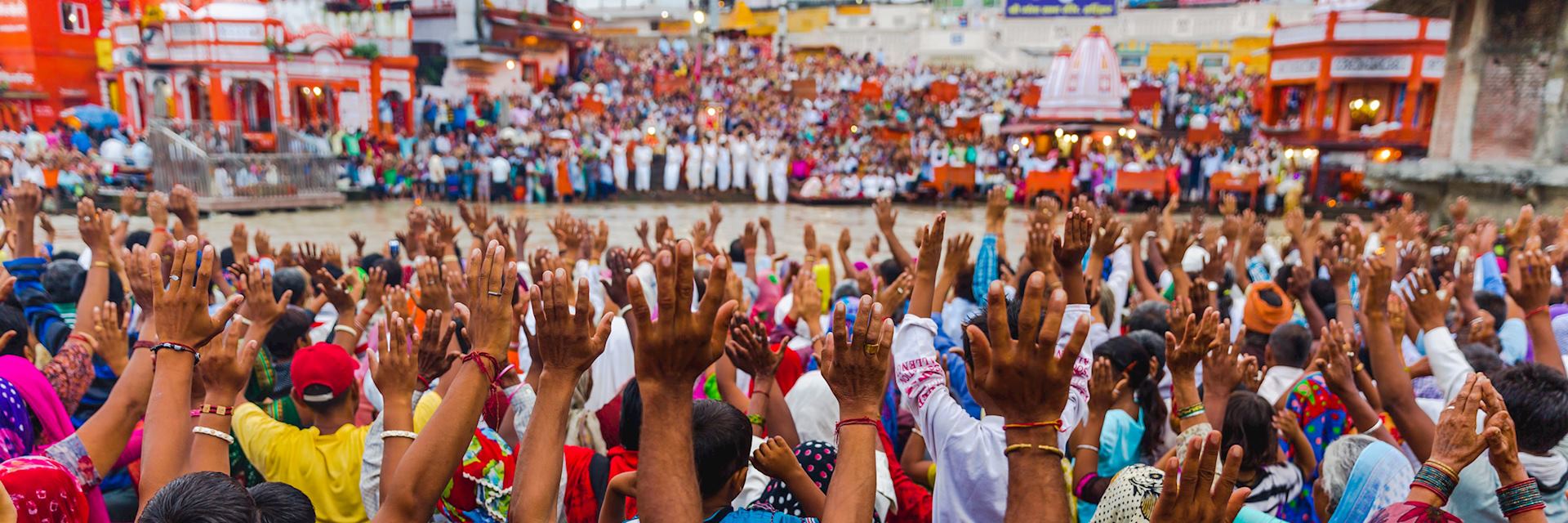 इस वैशाखी पर हरिद्वार हरिद्वार की सड़कों से होकर गुजर रहे हैं डुबकी तो अभी पढ़ लीजिये नया ट्रेफिक प्लान