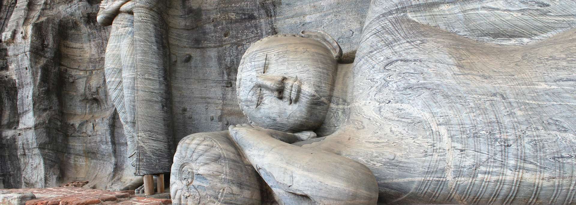 Polonnaruwa buddhas