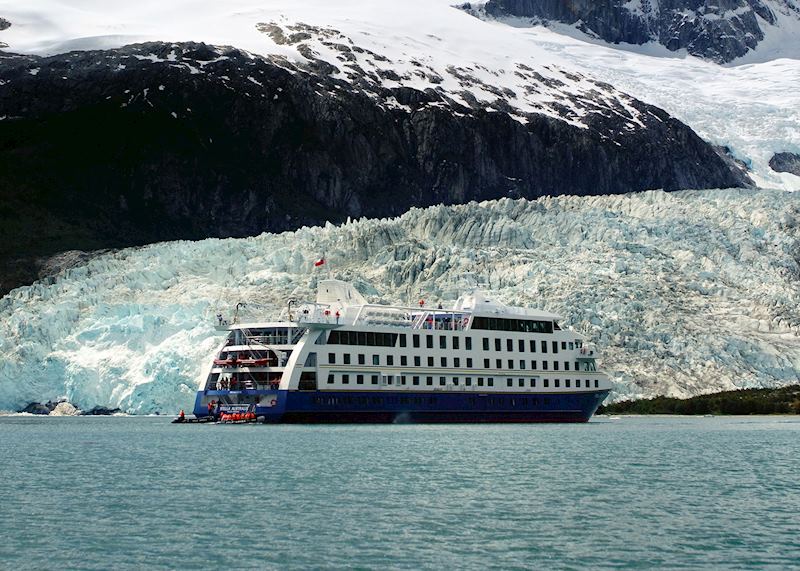 MV Stella Australis, Patagonia