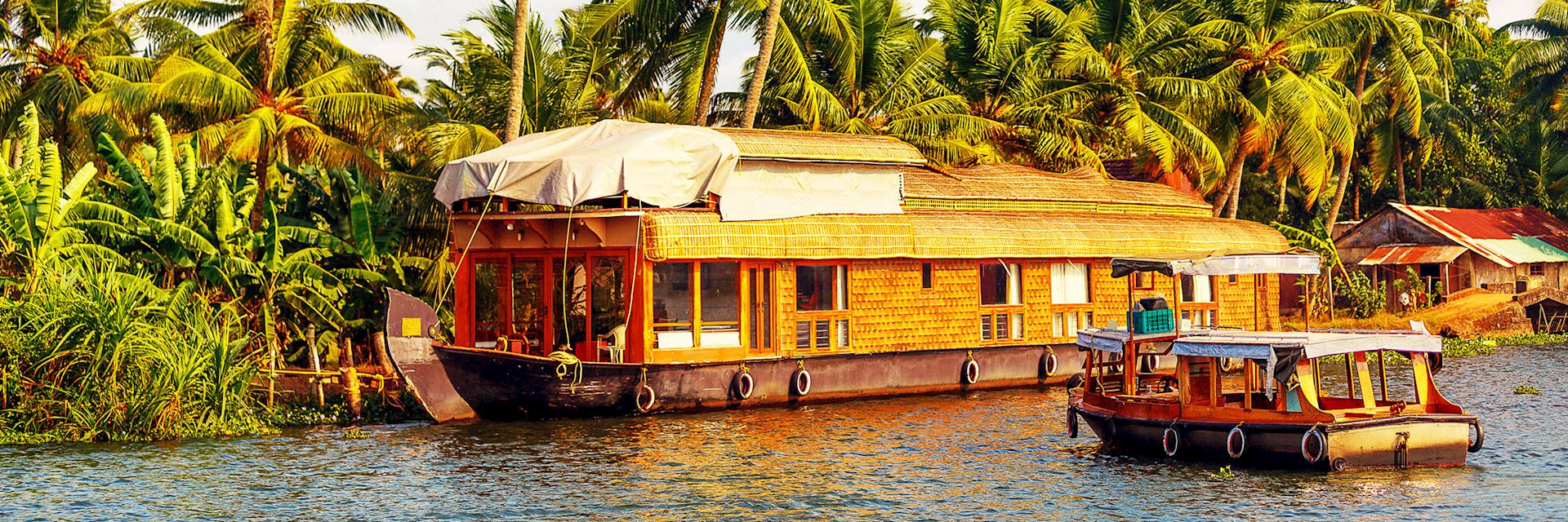 Indian houseboat