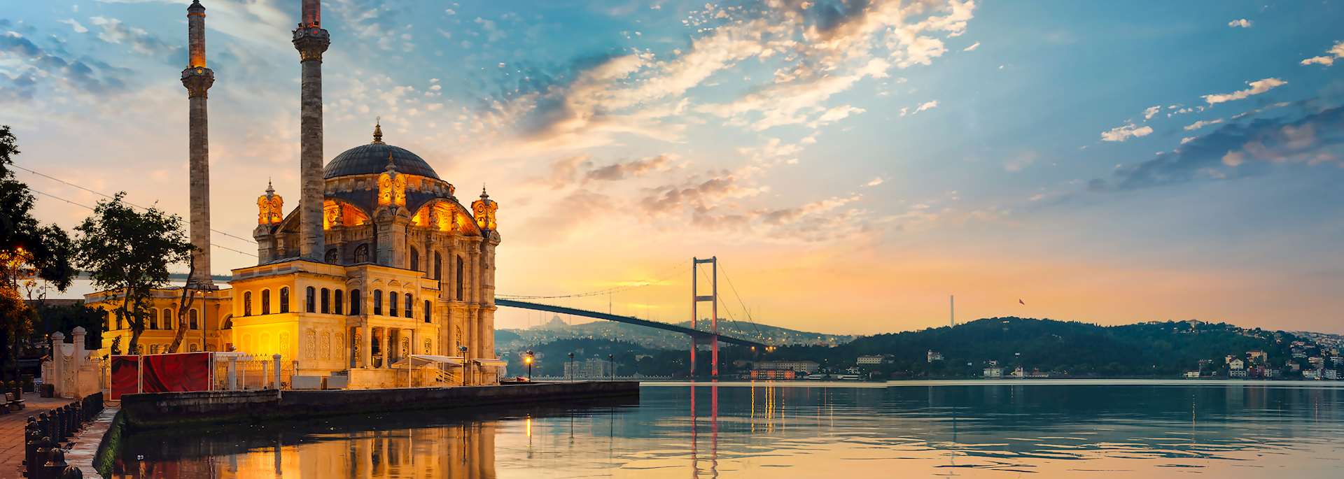 Ortaköy Mosque in Istanbul, Turkey