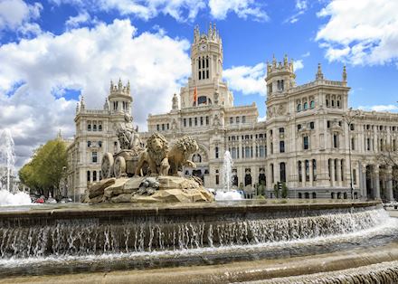 Plaza de Cibeles, Madrid Plaza de Cibeles, Madrid