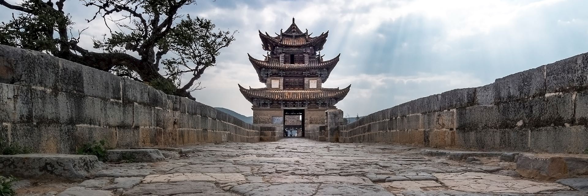 Seventeen-Arch Bridge, Jianshui