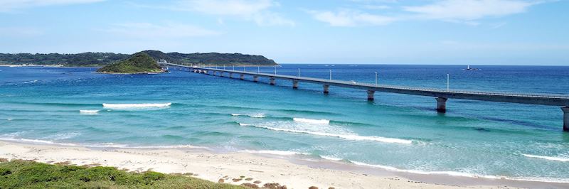 Tsunoshima Bridge, Sea of Japan