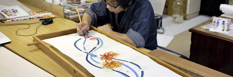 The art of silk dyeing