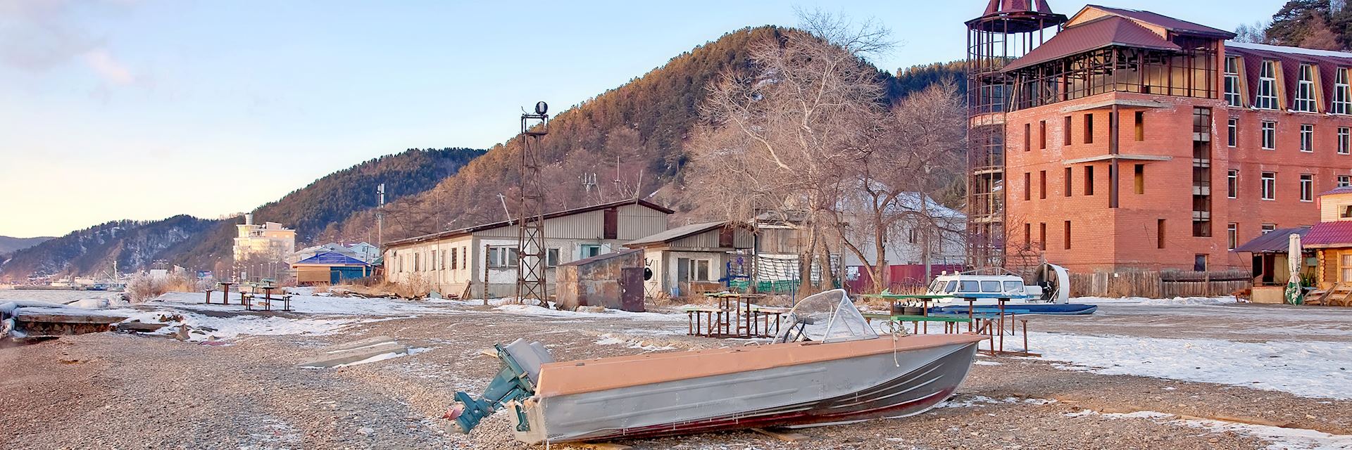 Listvyanka village
