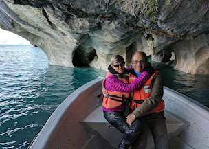 A couple enjoying Chile