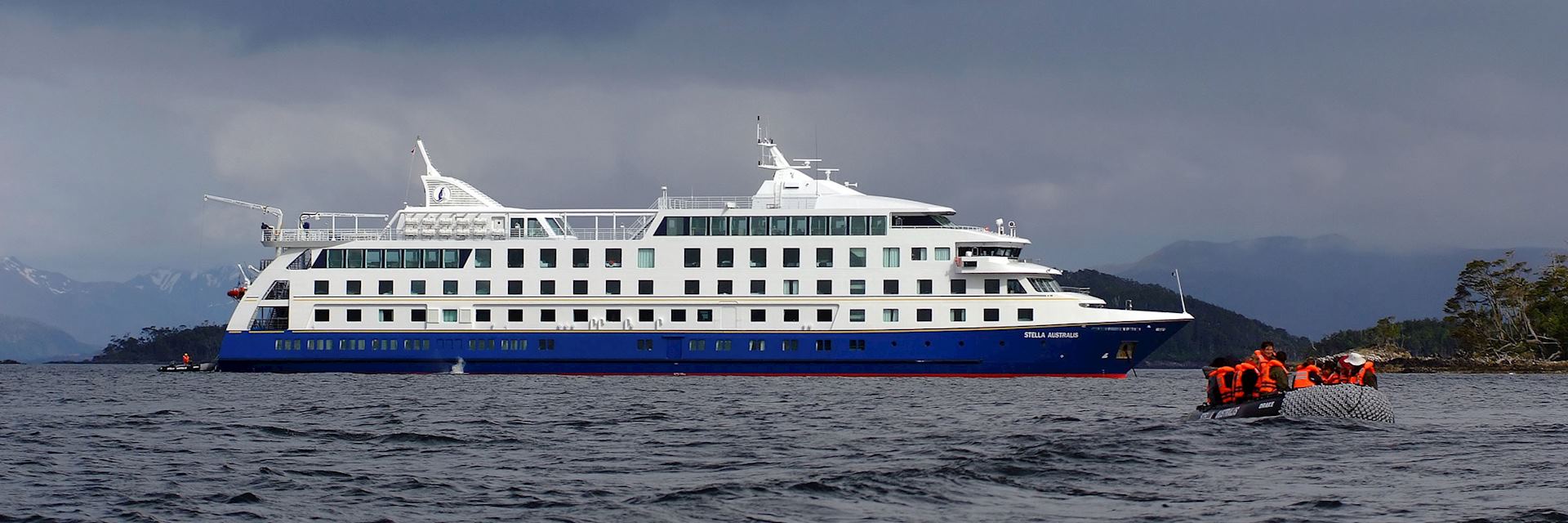 MV Stella Australis