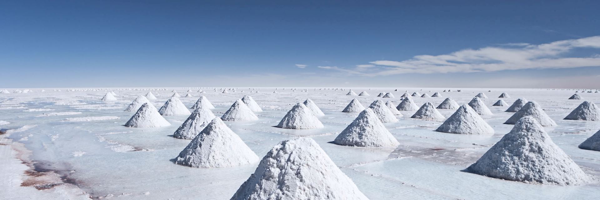 Salt pan in Salar De Uyuni