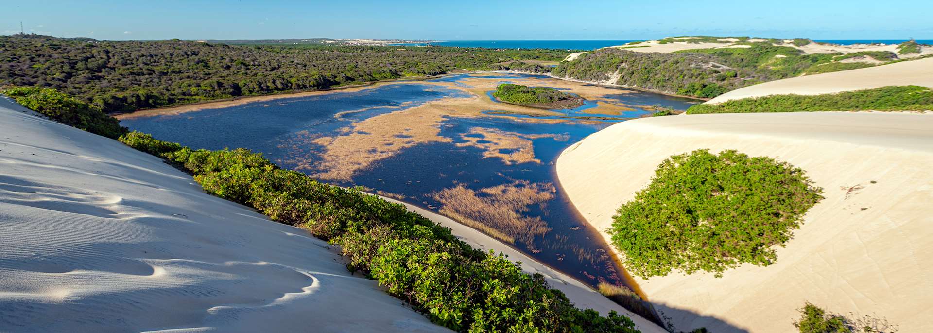 Genipabu lagoon