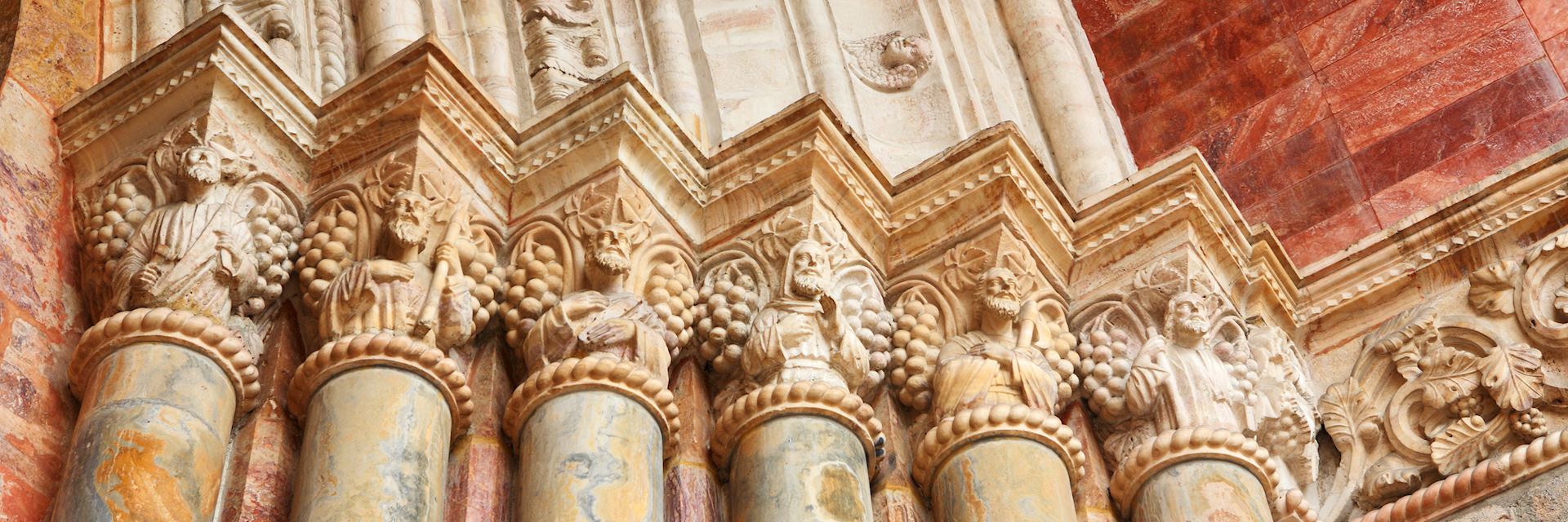 Cathedral architecture, Cuenca