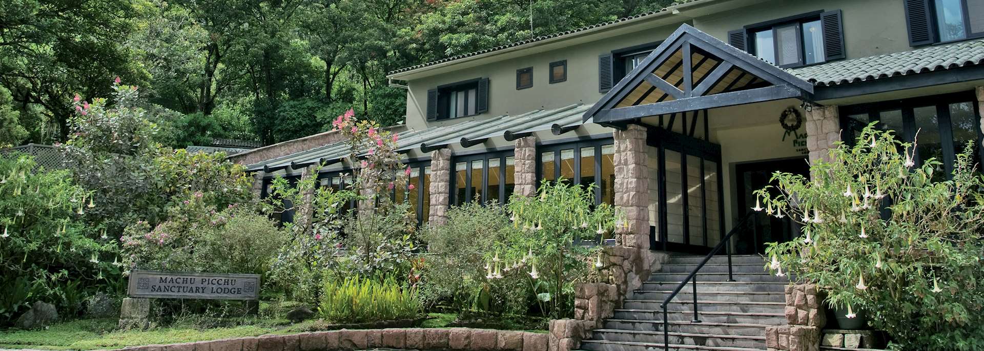 Belmond Sanctuary Lodge