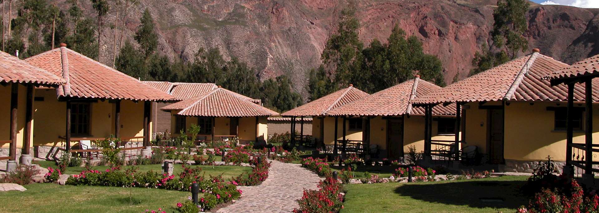 Sol y Luna, Sacred Valley