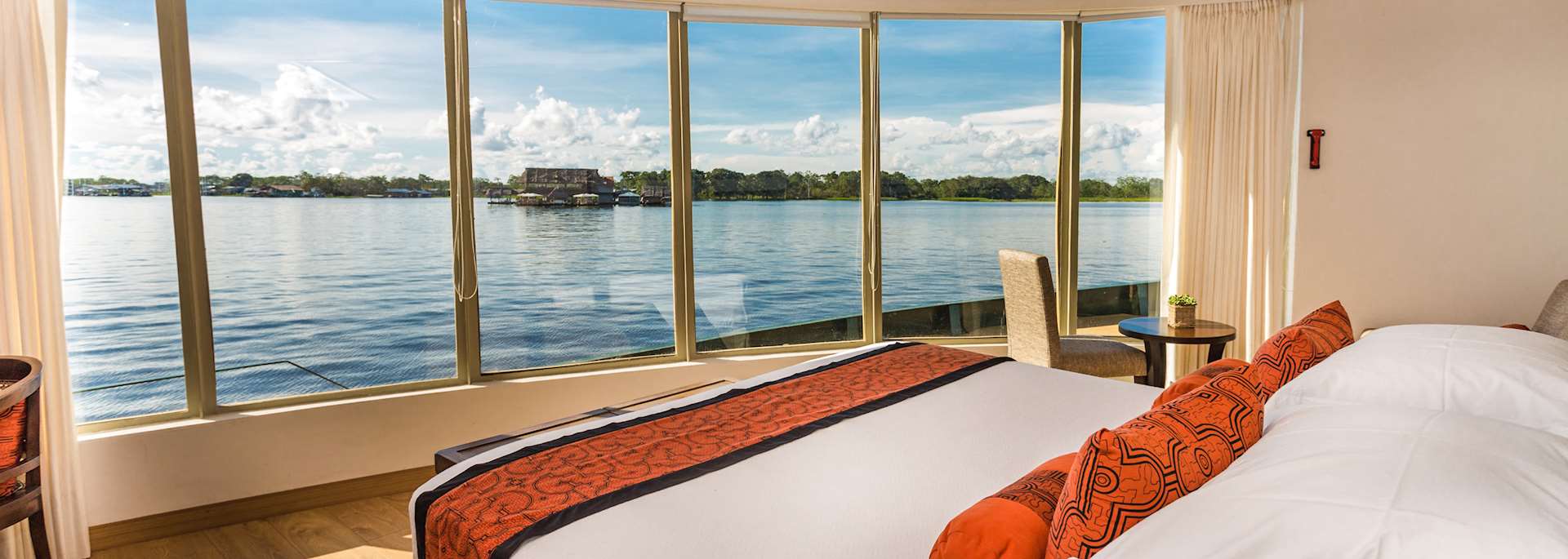 Suite on the Delfin III, The Amazon