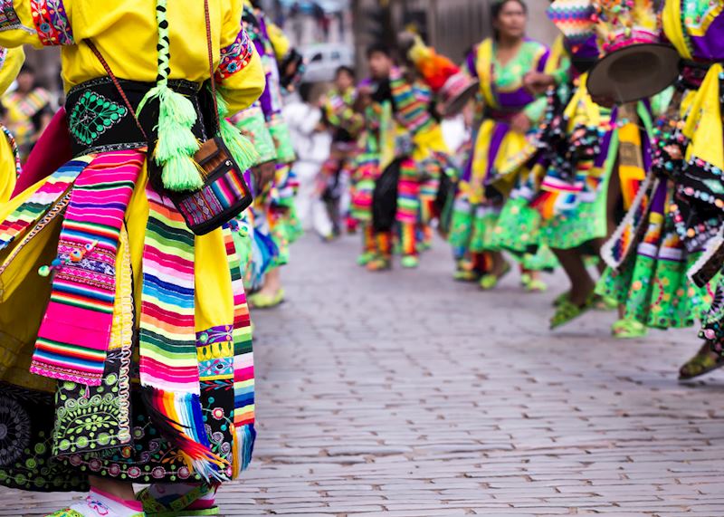 Peruvian dancers