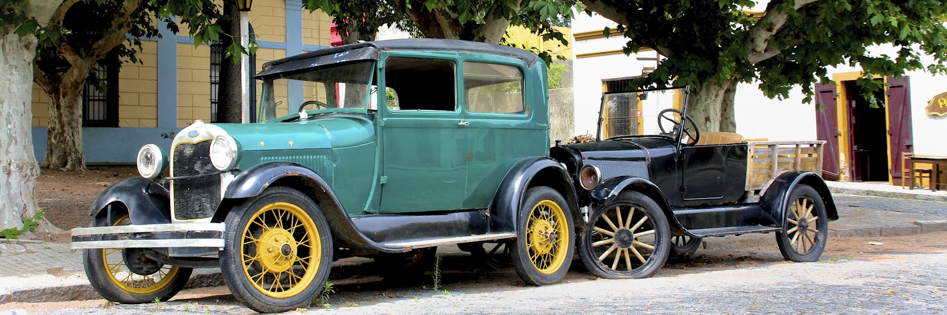Vintage car in Montevideo