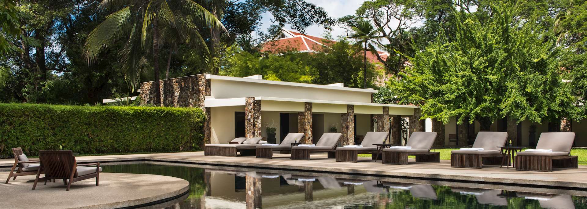 Main swimming pool, Amansara Cambodia