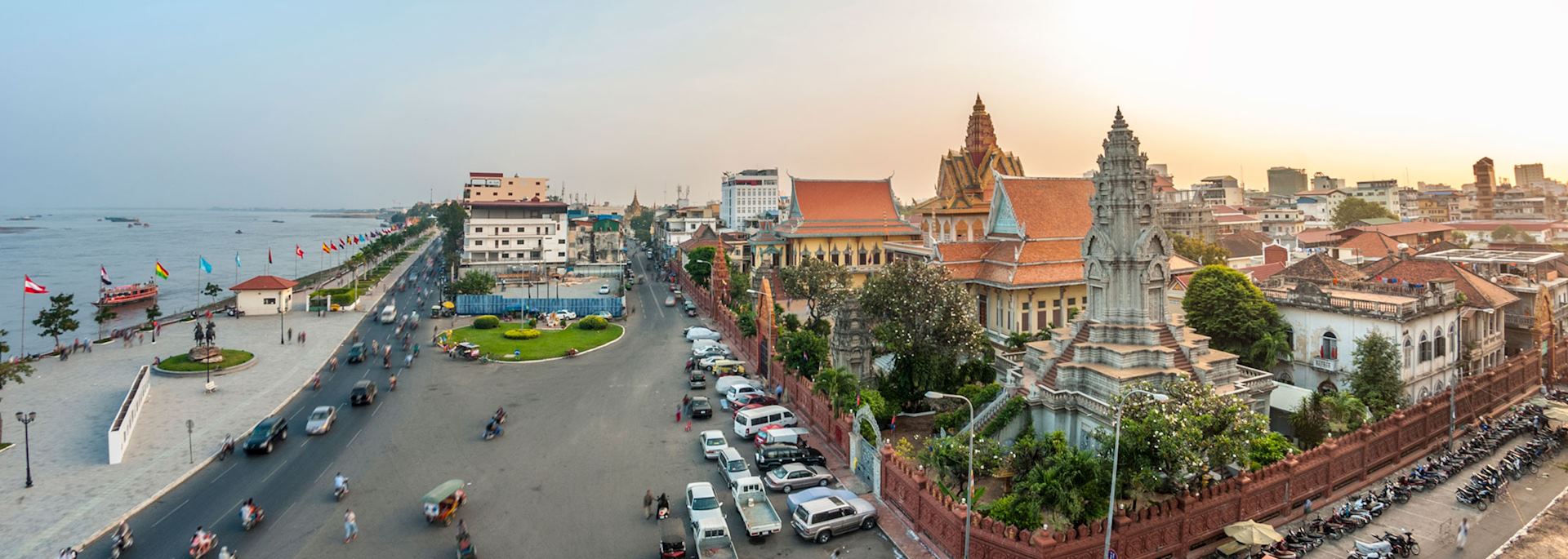 Riverfront at sunset, Phnom Penh