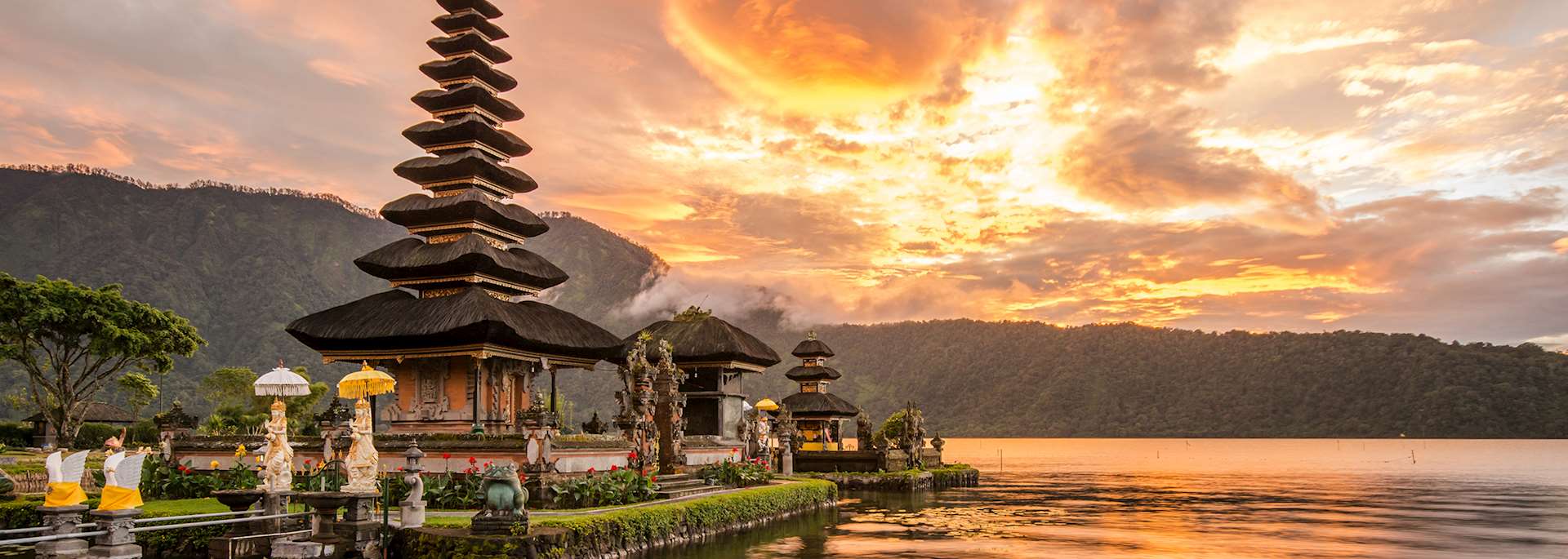 Pura Ulun Danu Bratan temple, Bali