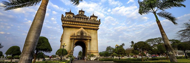 The Patuxai Arch monument in Vientiane