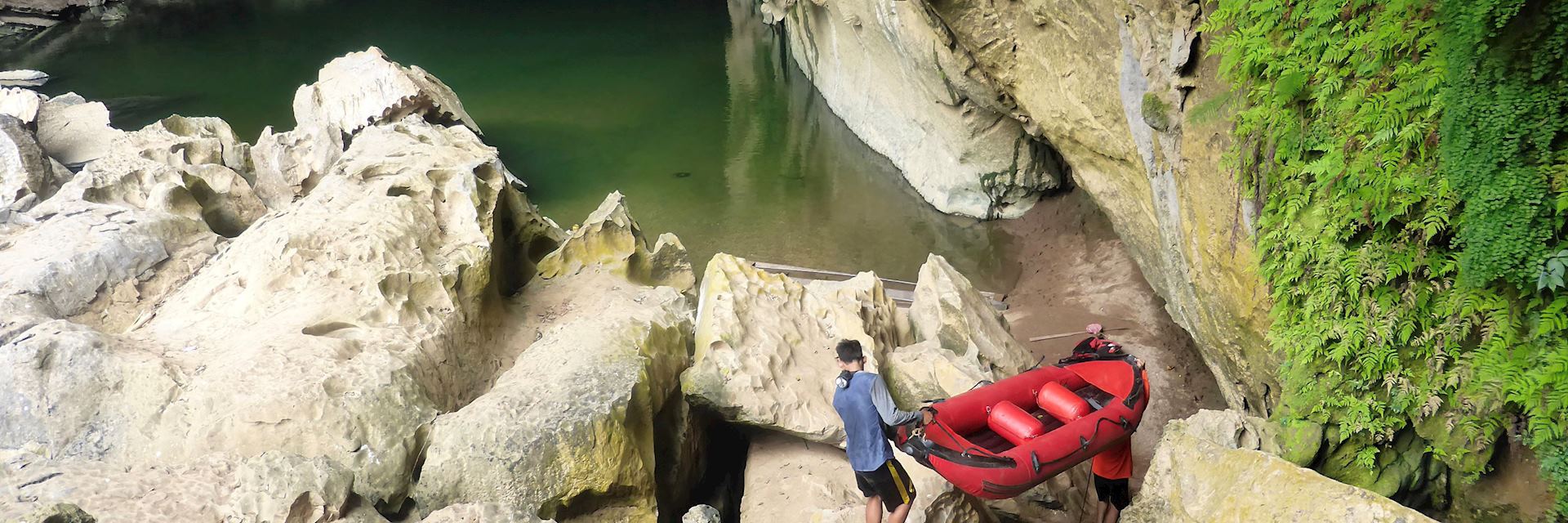 Exploring Xe Bang Fai cave