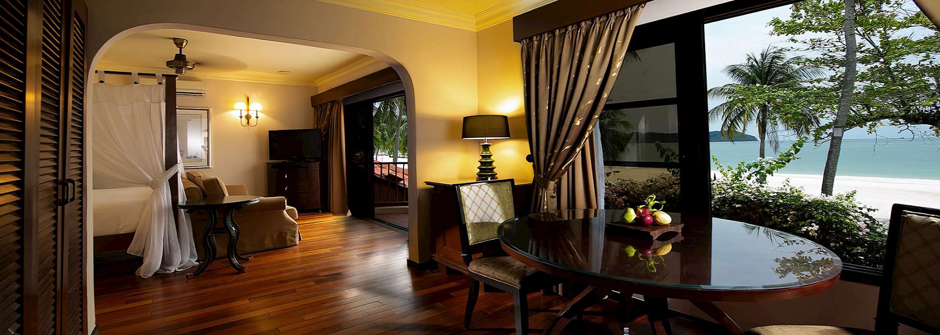 Casa Del Mar