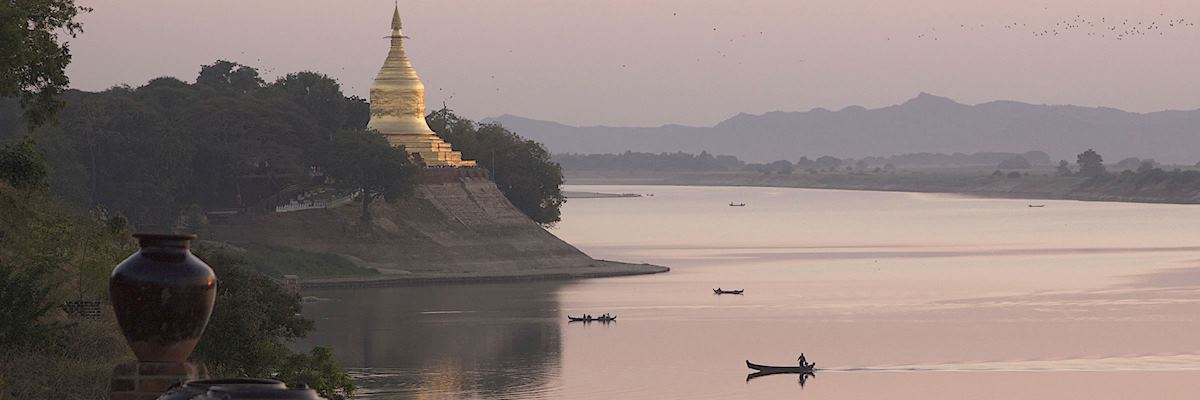 A pagoda overlooks the Ayeyarwady River A pagoda overlooks the Ayeyarwady River
