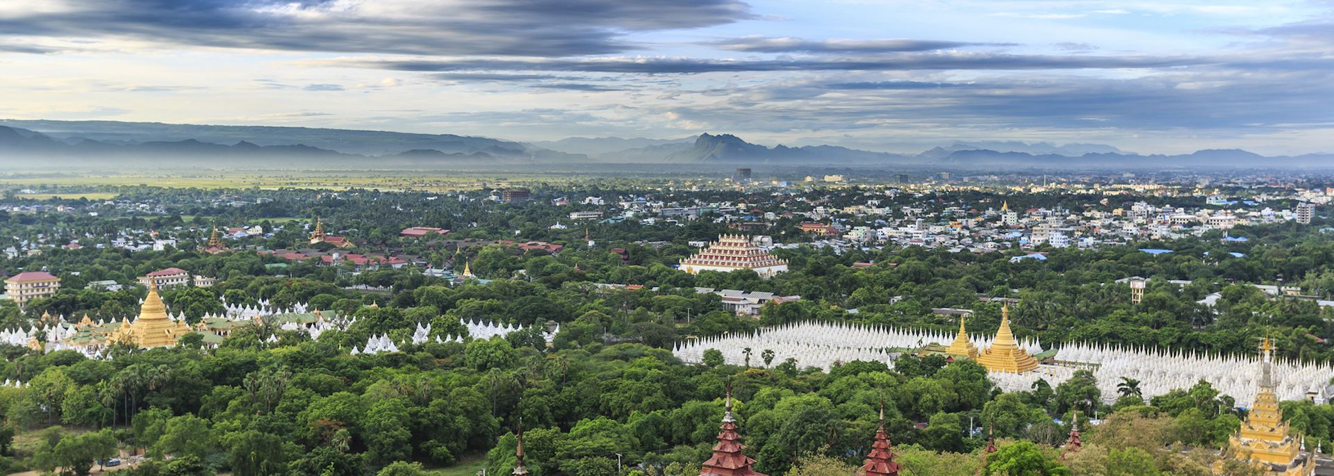Pagoda's in Mandalay