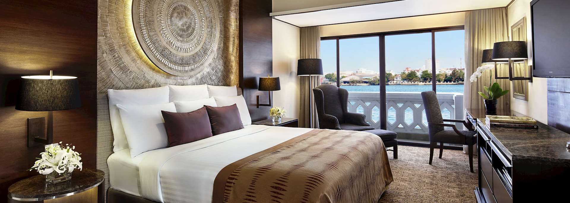 Riverfront Suite, Anantara Bangkok Riverside
