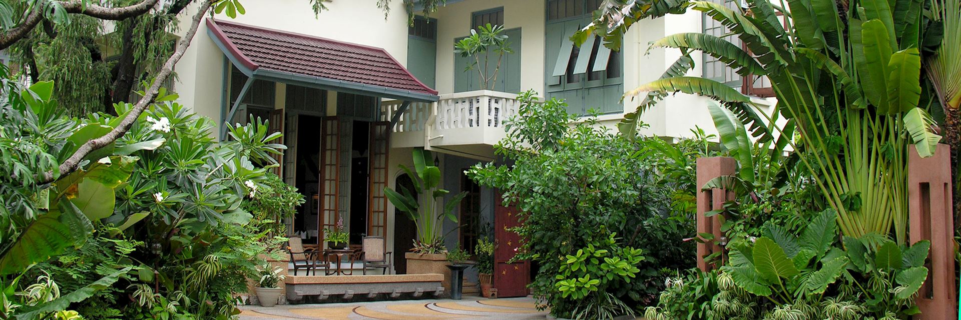 Ariyasom Villa, Bangkok