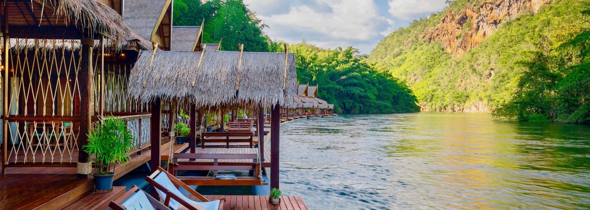 The FloatHouse River Kwai
