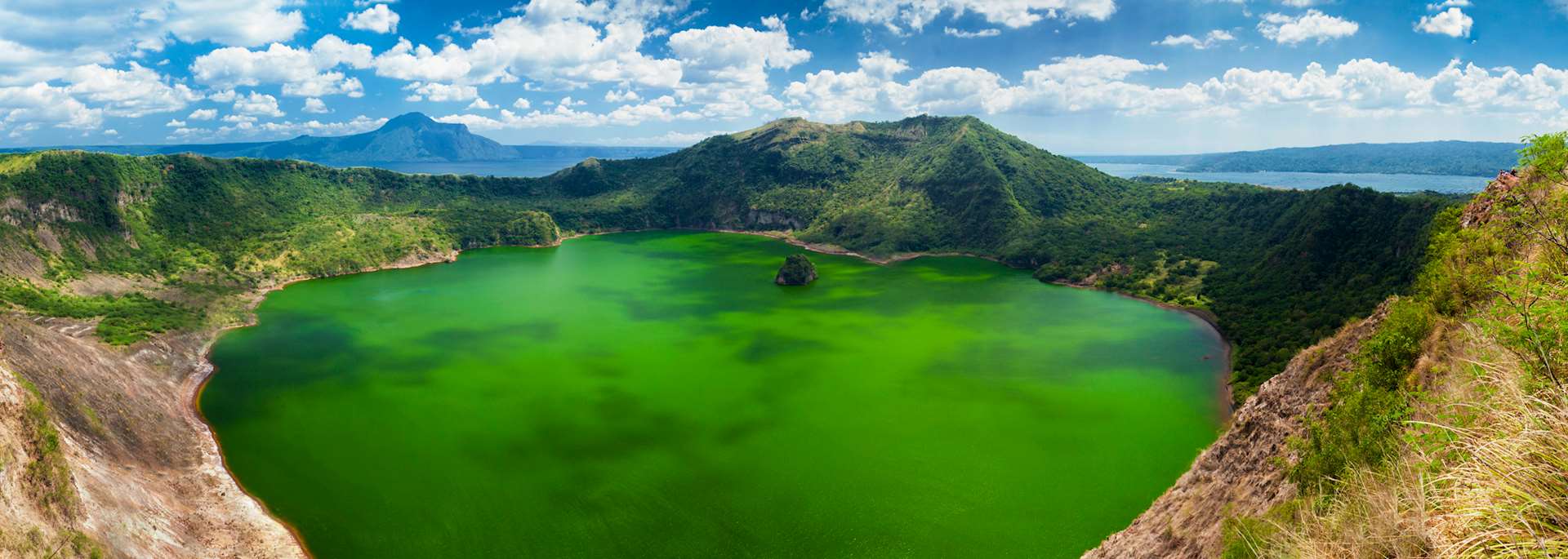 Main Crater Lake, Taal Volcano