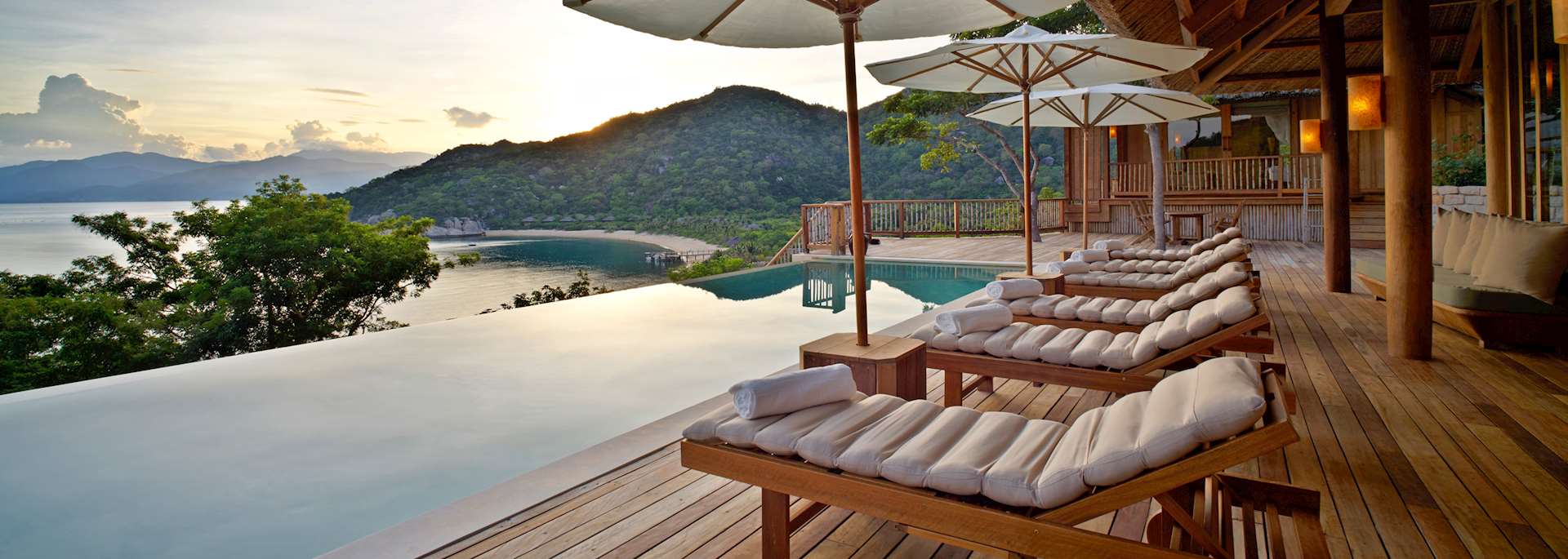 Hilltop Reserve pool, Six Senses Ninh Van Bay