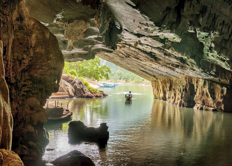 Phong Nha Cave