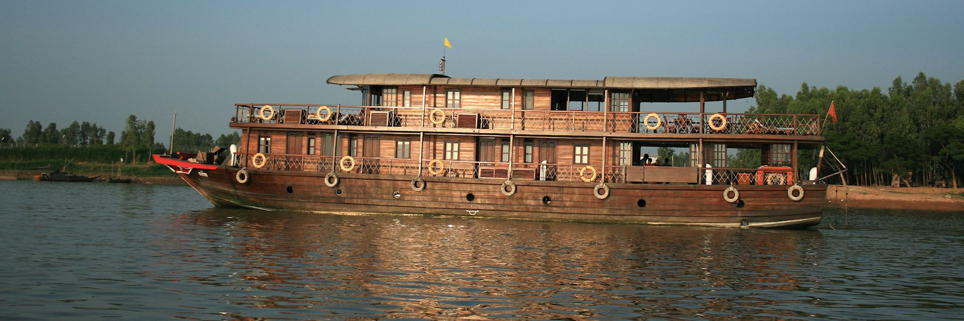 Bassac boat