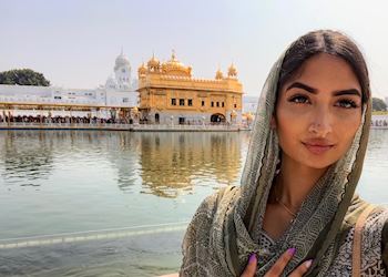 Jindy at Amritsar’s Golden Temple, India