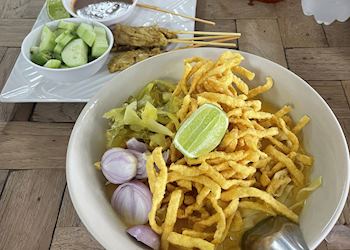 Khao soi in Thailand