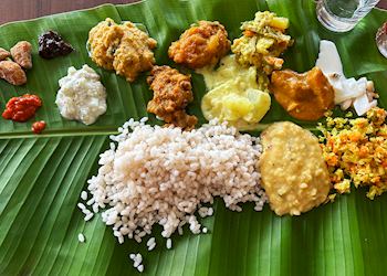 Sadhya lunch in Kerala, India