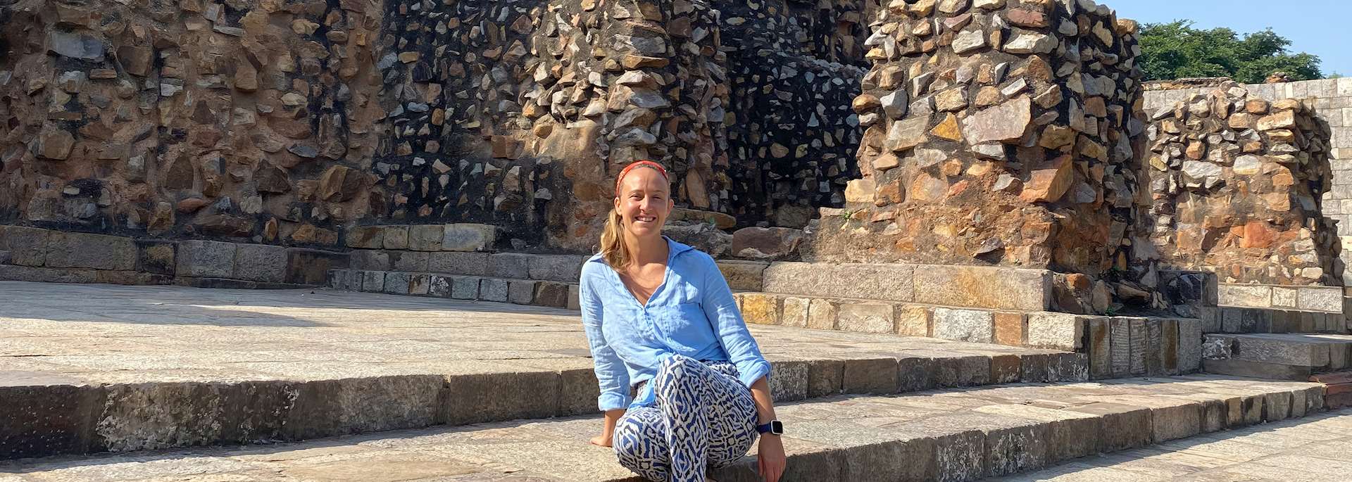 Lucy in Qutab Minar, Delhi, India