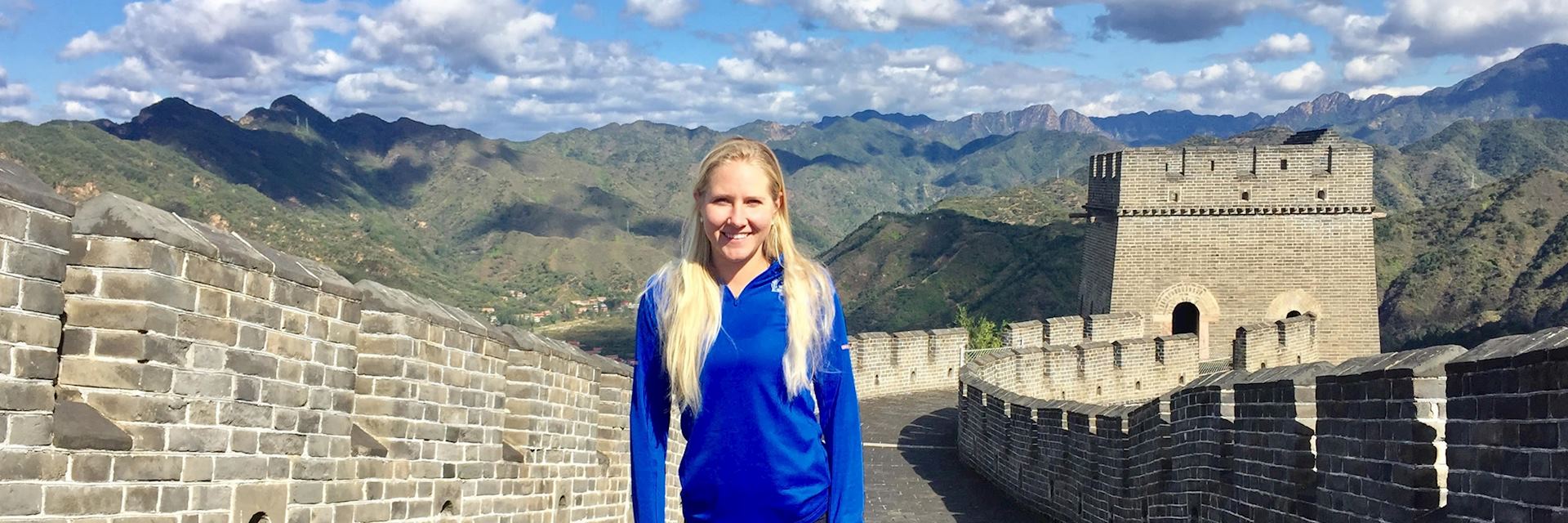 Lucy on the Huangyaguan part of the Great Wall