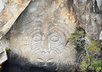Māori rock carvings, Taupo