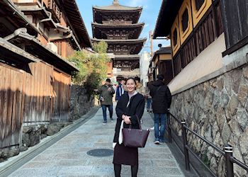 Hannah at Toji Temple, Kyoto