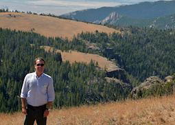 Alex taking a break while driving through Wyoming, the USA